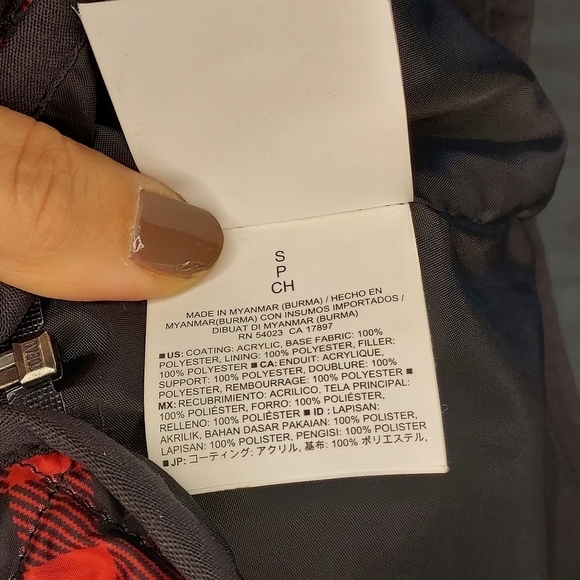 Old Navy vest red black check print quilted full zip pockets ribbed collar S - Picture 7 of 10